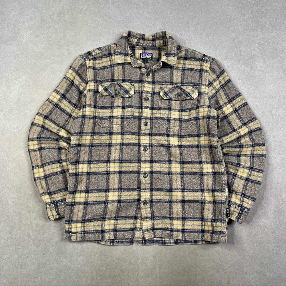 Patagonia Men's Plaid Shirt Jacket - Gray and Tan
